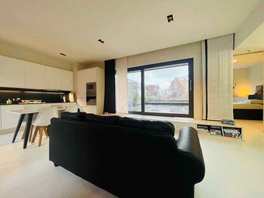 Down Town Penthouse With Private Parking Apartment บรัสเซลส์ ภายนอก รูปภาพ