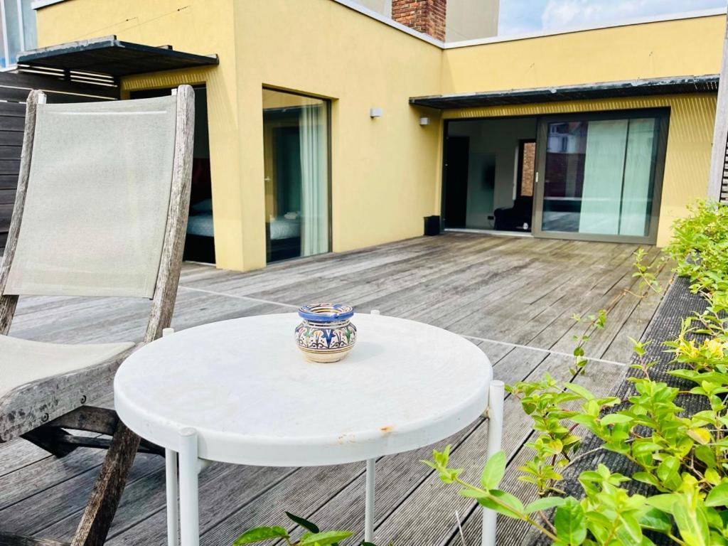 Down Town Penthouse With Private Parking Apartment บรัสเซลส์ ภายนอก รูปภาพ